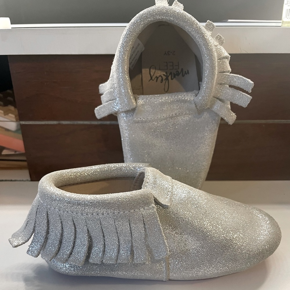 Monkey Feet Fringe silver moccasins with Red soles!